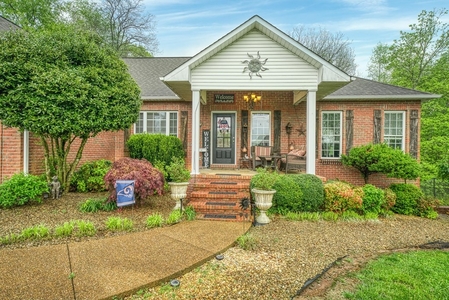 4816 River Bend Ct, Cookeville, TN