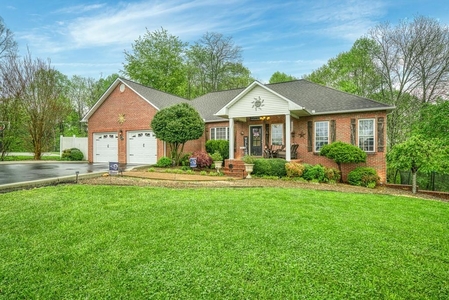4816 River Bend Ct, Cookeville, TN