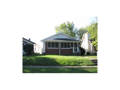 4909 E 11th St, Indianapolis, IN
