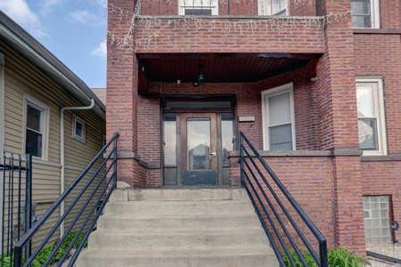 1019 N Lawler Ave, Chicago, IL