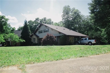 64 Old Field Rd, Taylorsville, NC