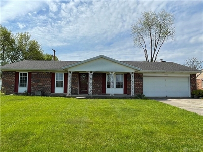 1326 Trade Sq, Troy, OH
