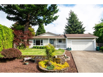 2420 Sw 23rd Cir, Troutdale, OR