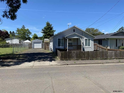 1166 2nd Ave, Sweet Home, OR