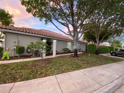 5613 Nw 120th Ave, Coral Springs, FL