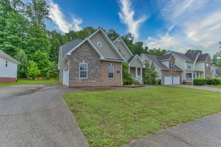 133 Betsy Way Dr, Pleasant View, TN