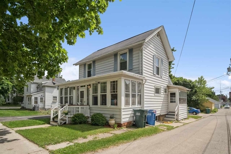 616 West St, Baraboo, WI