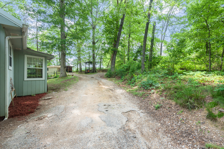 515 County Road 312, Sweetwater, TN