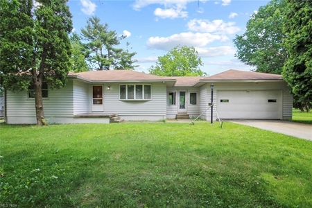 127 S Raccoon Rd, Youngstown, OH