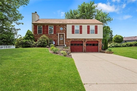 622 Walden Way, Imperial, PA