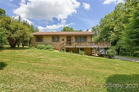 83 Clement Dr, Mills River, NC