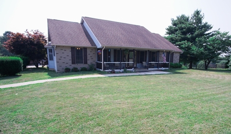 3377 W Point Rd, Lancaster, OH