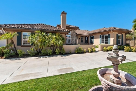 27119 Silver Berry Way, Valley Center, CA