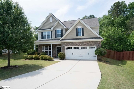 19 Valley Fall Ct, Greer, SC