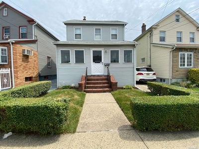 8915 212 Place, Queens, NY
