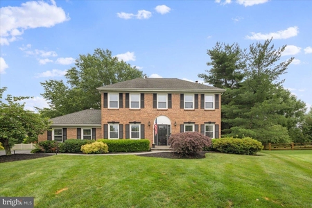 15 Ginger Ct, Newtown, PA
