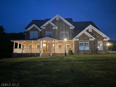 1107 Blues Gap Rd, Clearville, PA