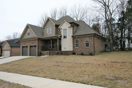 177 Charlotte Dr, Bowling Green, KY