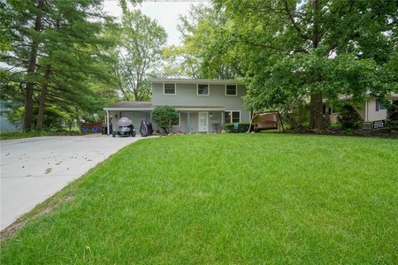 137 Ivy Hill Dr, West Lafayette, IN