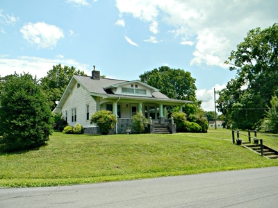 1802 Walnut St, White Pine, TN