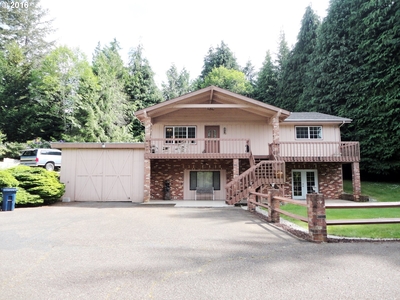 295 S Vernon St, Coquille, OR