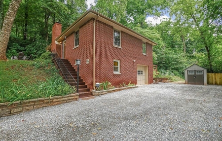 627 E Red Bud Rd, Knoxville, TN