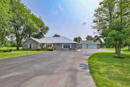 2073 Mccue Rd, Laura, OH