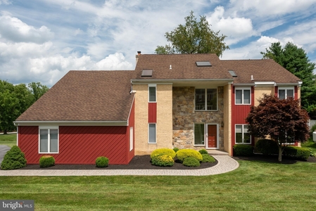 1121 Cotswold Ln, West Chester, PA