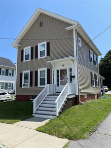 25 Union St, Dover, NH