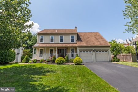 47 Jonquil Dr, Newtown, PA