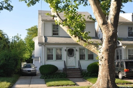 189-11 Turin Drive, Queens, NY