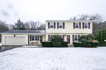 25 Kimberly Dr, Enfield, CT