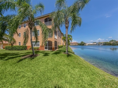 1701 Auburn Lakes Dr, Venice, FL