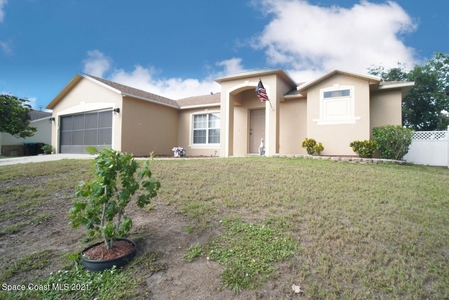 1379 Whaling Ave, Palm Bay, FL
