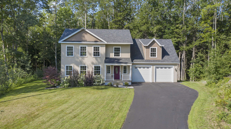 6 Newfield Rd, Freeport, ME