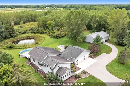 4051 Willow Way, Suamico, WI