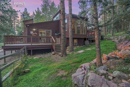 1033 Kings Crown Rd, Woodland Park, CO