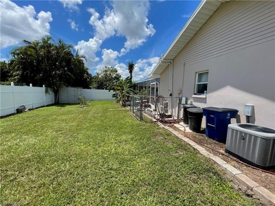 8434 Winged Foot Dr, Fort Myers, FL