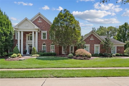 1310 Countryside Forrest Ct, Chesterfield, MO