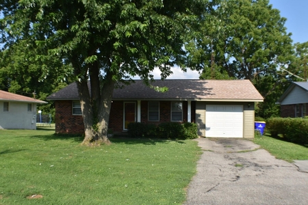 428 Coombs Dr, Bowling Green, KY