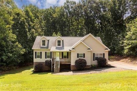 3816 Rolling View Ln, Maiden, NC
