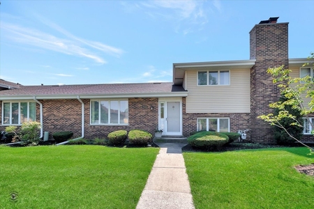 7333 W 153rd St, Orland Park, IL