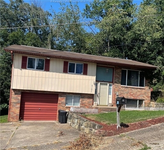 5101 Country Squire Ln, Charleston, WV