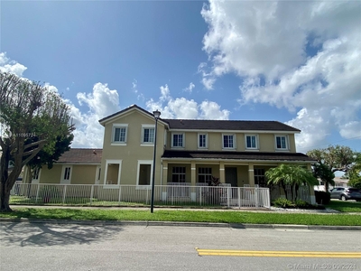 27037 Sw 142nd Ave, Homestead, FL