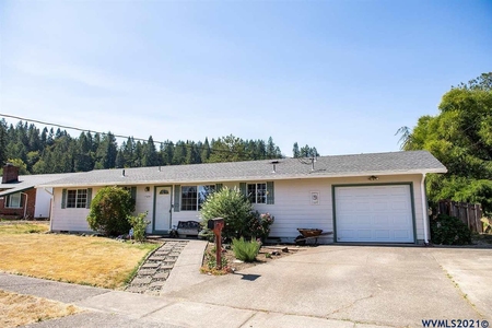 740 5th Ave, Sweet Home, OR