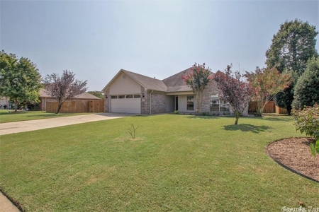 17 Lakeview Ln, Cabot, AR