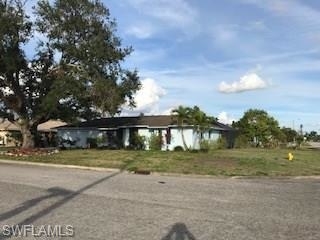 223 Daleview Ave, Lehigh Acres, FL