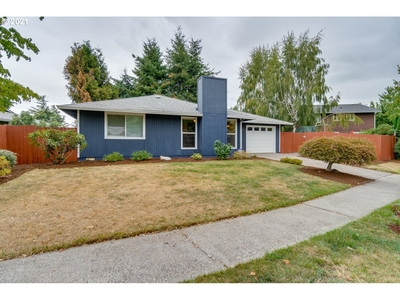 2511 Sw 23rd Cir, Troutdale, OR