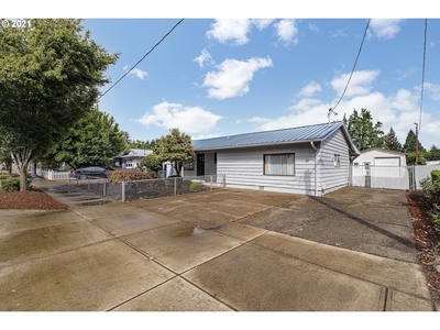 1203 Dearborn Ave, Keizer, OR