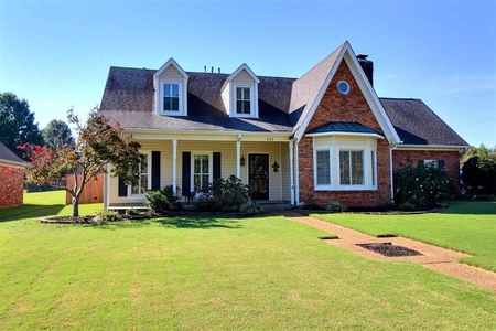 155 W Nolley Dr, Collierville, TN